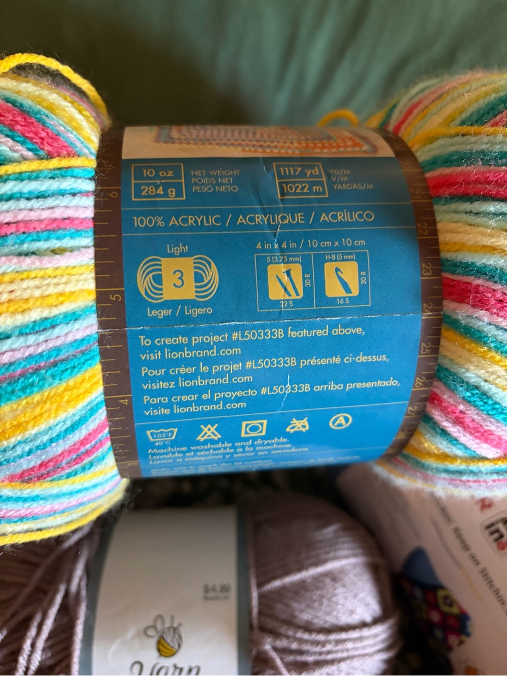 Acrylic Value Yarn Bundle - Picture 5 of 12